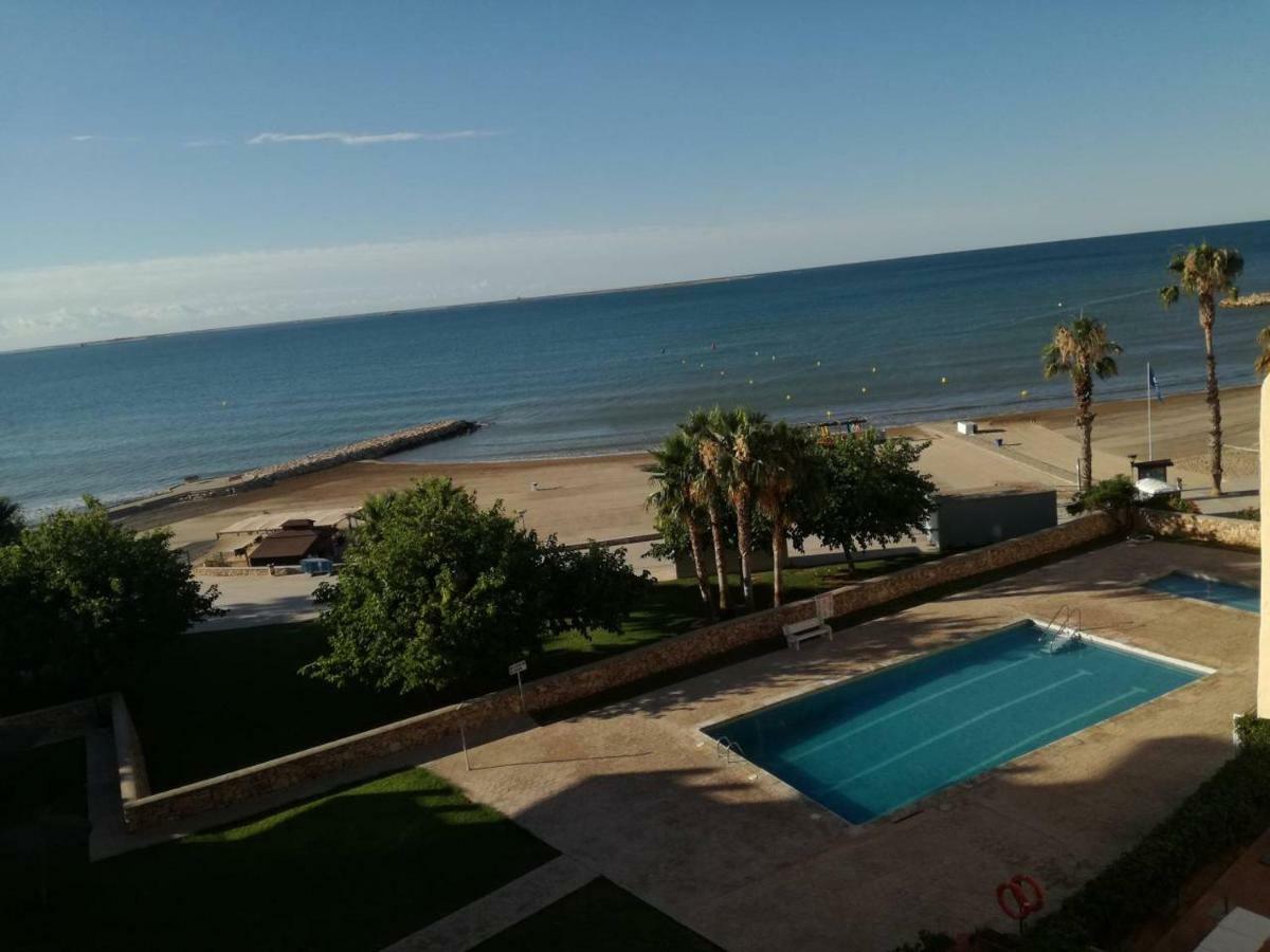 Atico Primer Linea De Mar Con Piscina En Ebrehogar